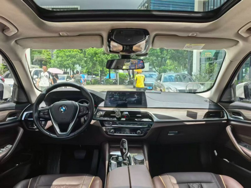 深圳18年宝马5系5