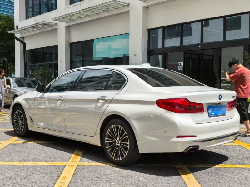 深圳18年宝马5系9