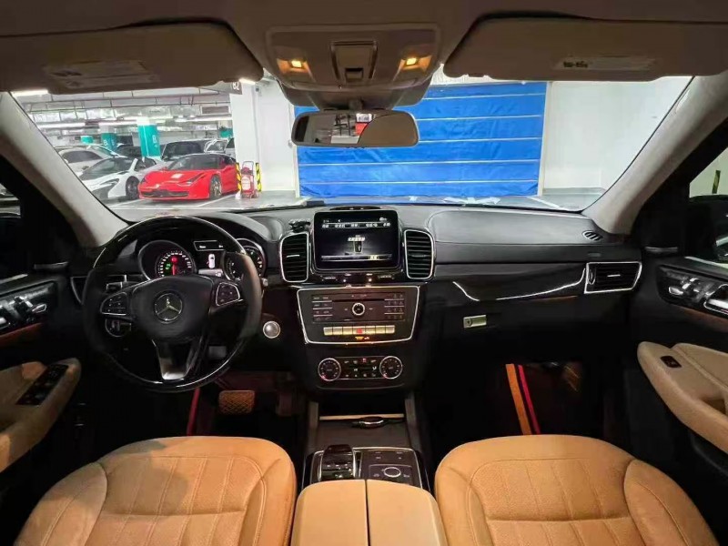 广州18年奔驰GLS7