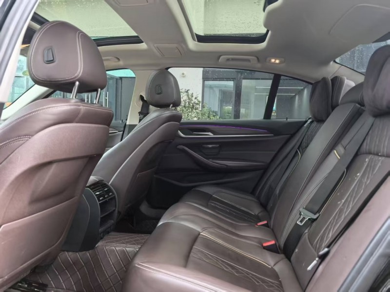 深圳18年宝马5系4