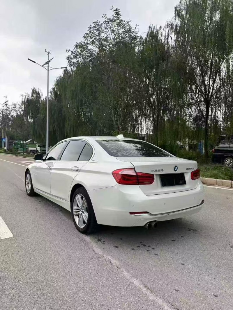 枣庄17年宝马3系9