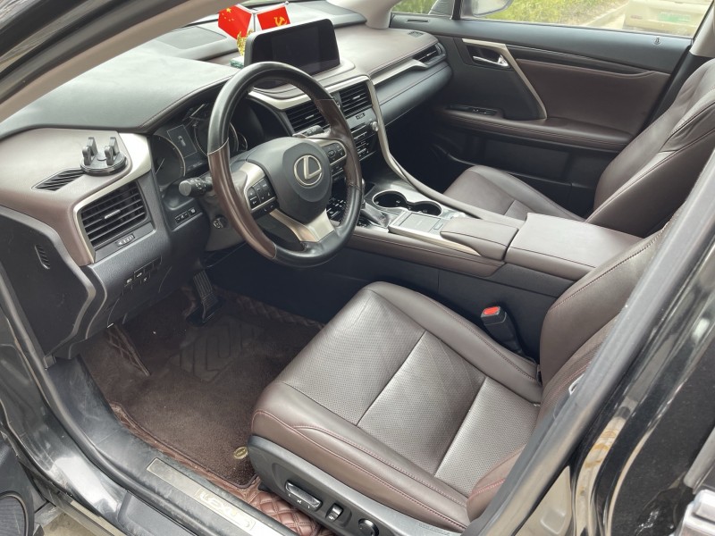 济宁20年雷克萨斯RX7