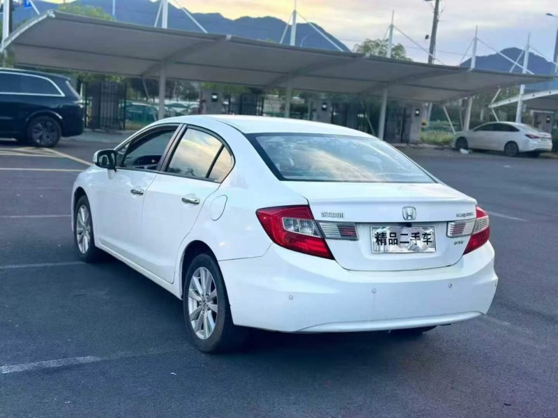 金华14年本田思域4