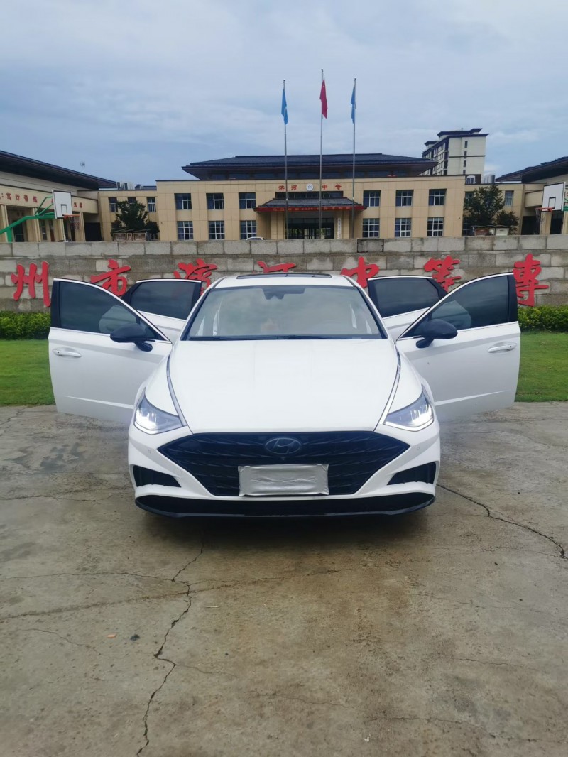 徐州23年现代索纳塔2