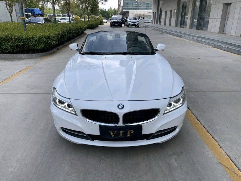 济宁17年宝马Z41