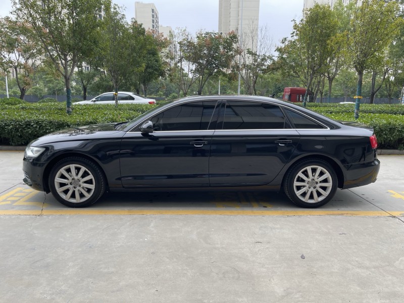 济宁14年奥迪A6L8