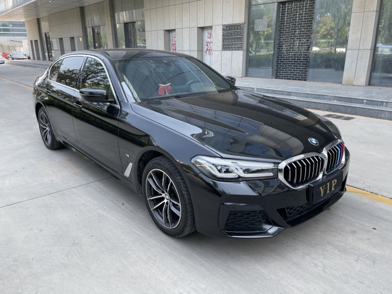 济宁23年宝马5系2