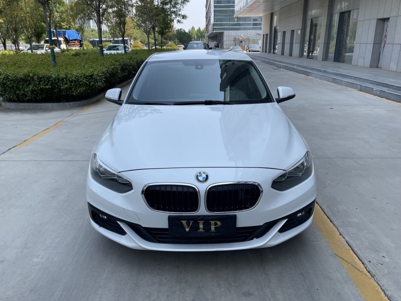 济宁19年宝马1系1