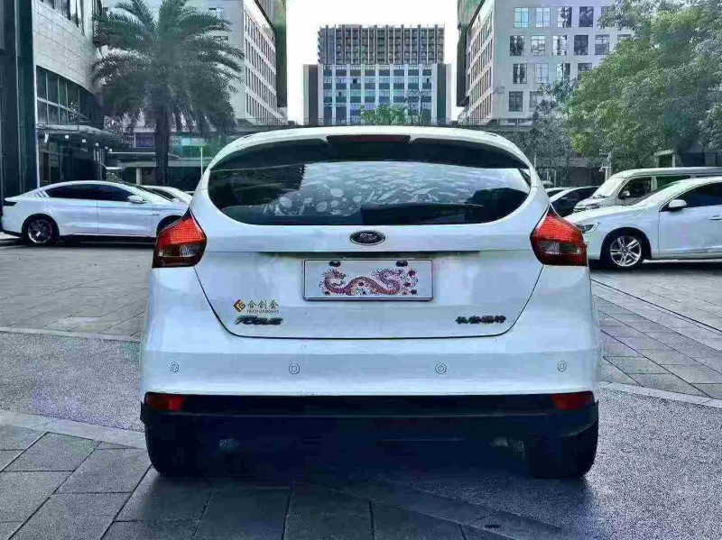 佛山16年福特福克斯9
