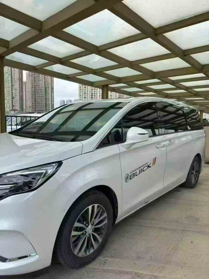 淮安21年别克GL82