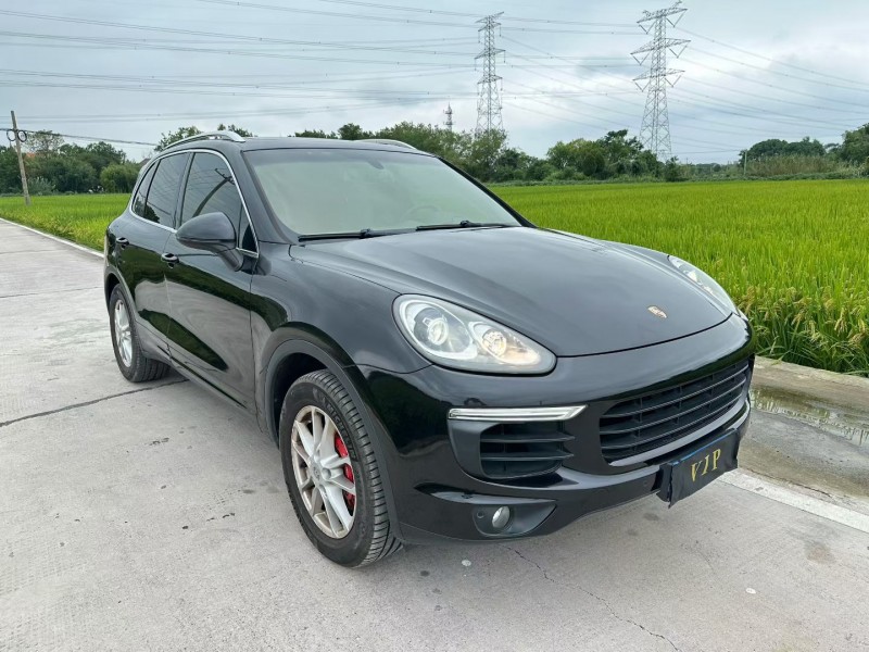 杭州15年保时捷卡宴2