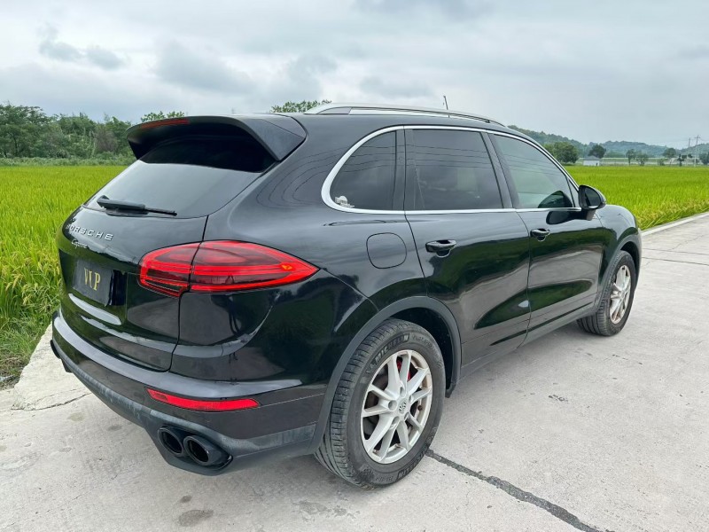 杭州15年保时捷卡宴8