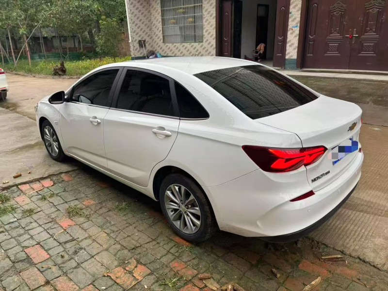 亳州22年雪佛兰科鲁兹8