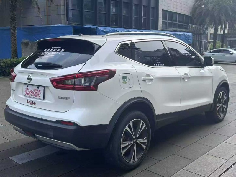 佛山21年日产逍客7