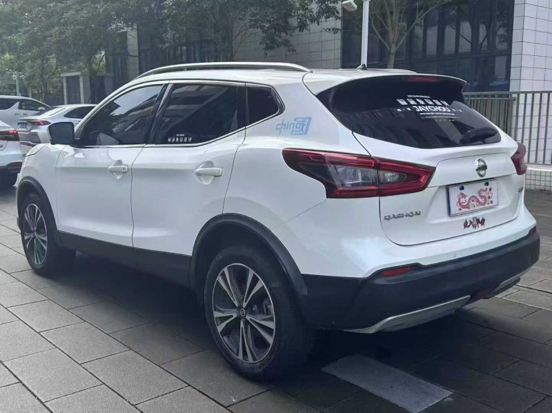 佛山21年日产逍客8