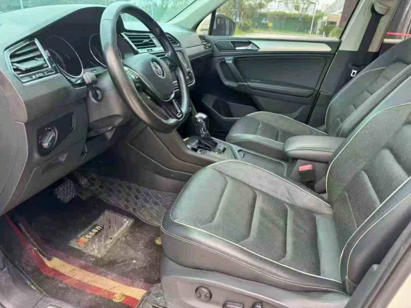 扬州18年大众途观5