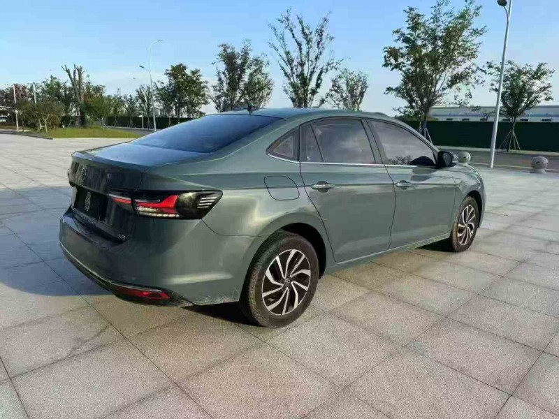 扬州23年大众朗逸8