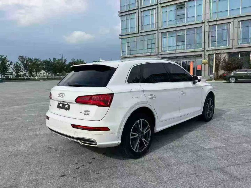 苏州21年奥迪Q59