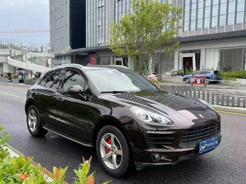 深圳18年保时捷Macan2