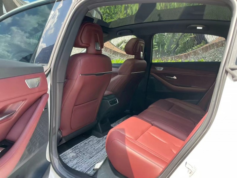 深圳23年长安汽车深蓝5