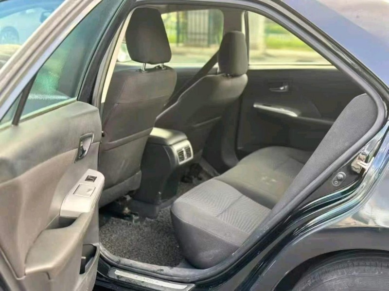 金华14年丰田凯美瑞8