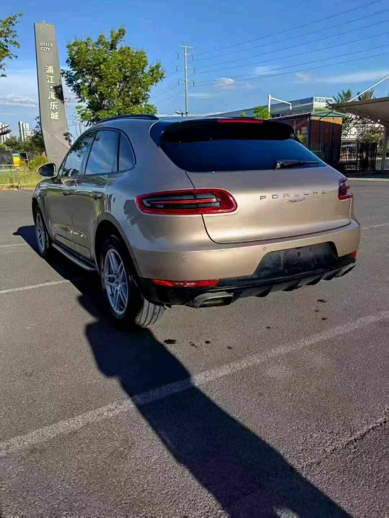 金华17年保时捷Macan3
