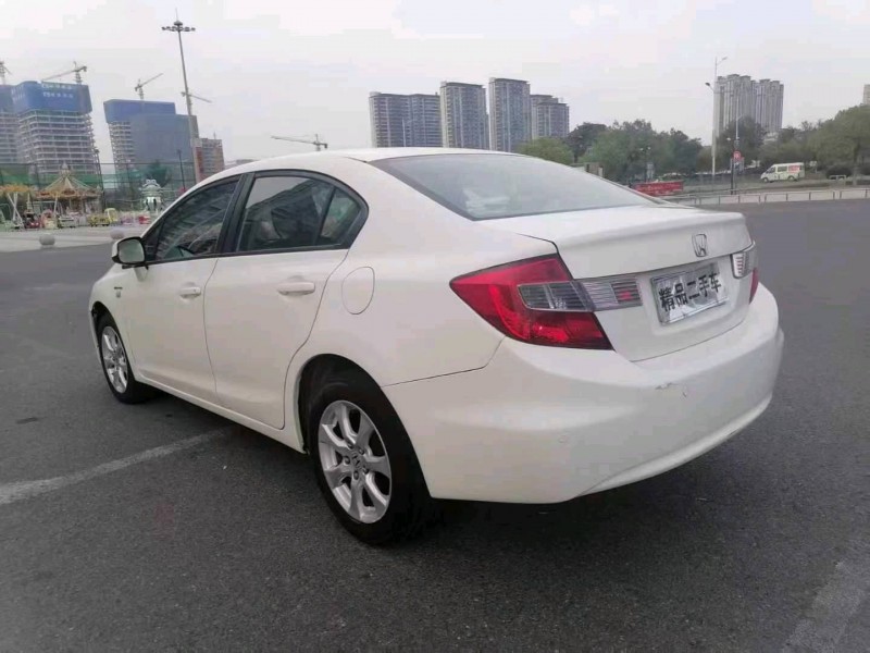 金华14年本田思域7