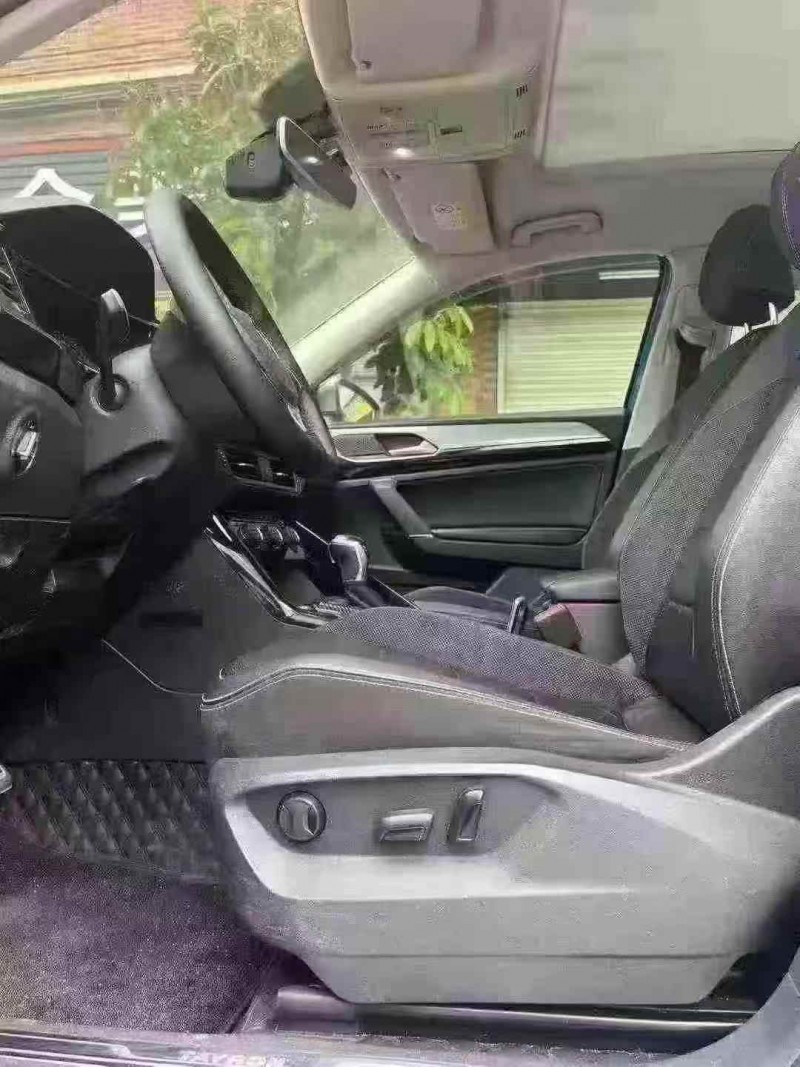 东莞19年大众探岳4