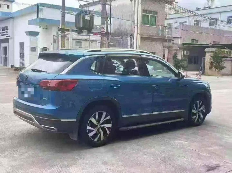 东莞19年大众探岳8