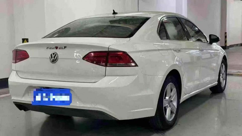 东莞16年大众凌渡7