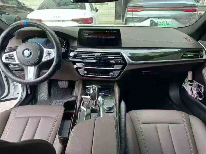 常德20年宝马5系5