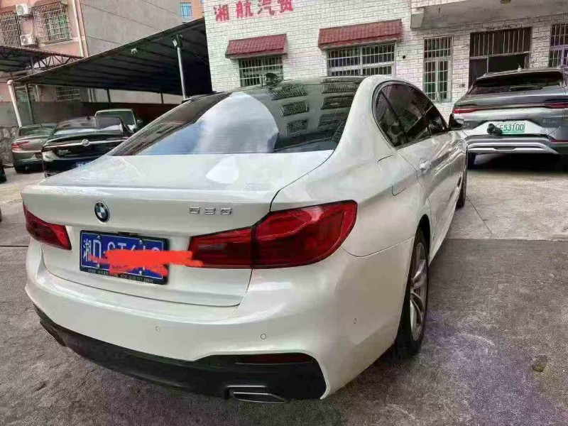 常德20年宝马5系8