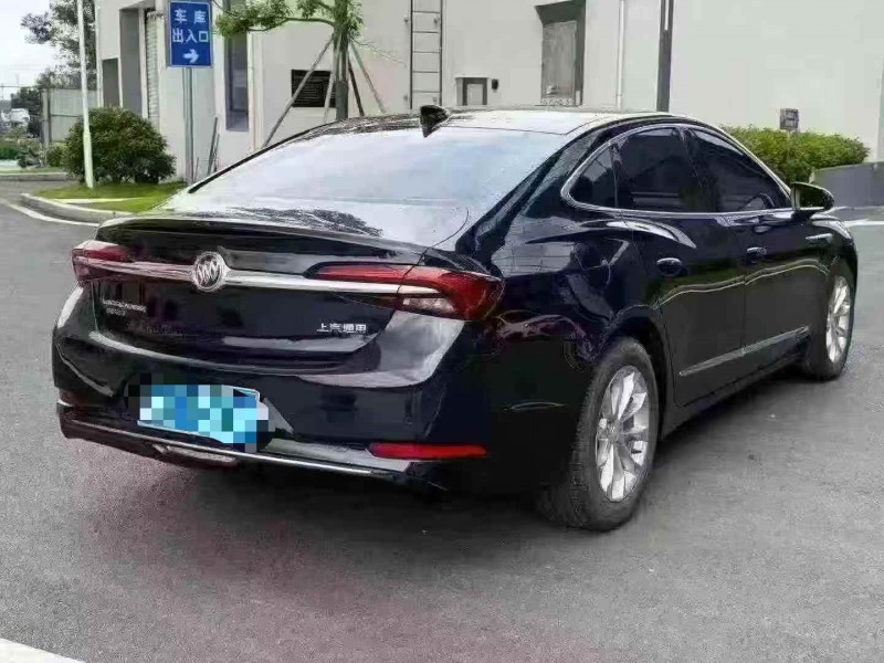 东莞21年别克君越7