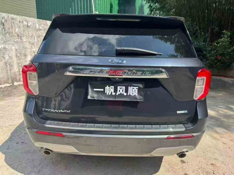 佛山21年福特探险者6