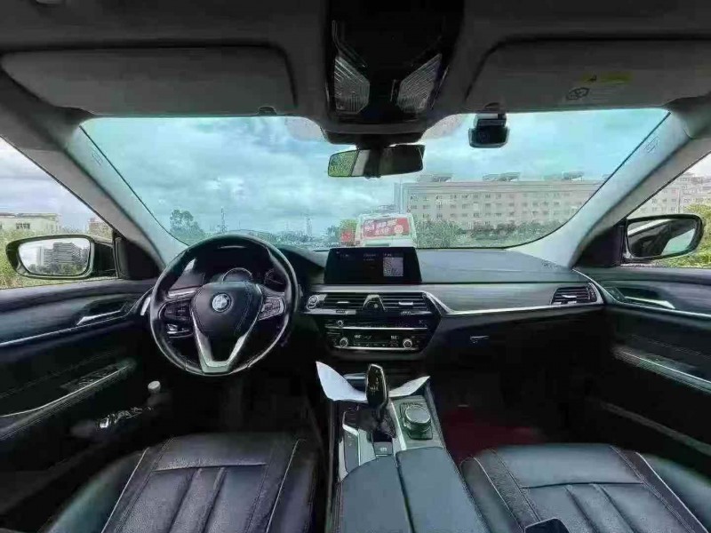 东莞19年宝马6系4