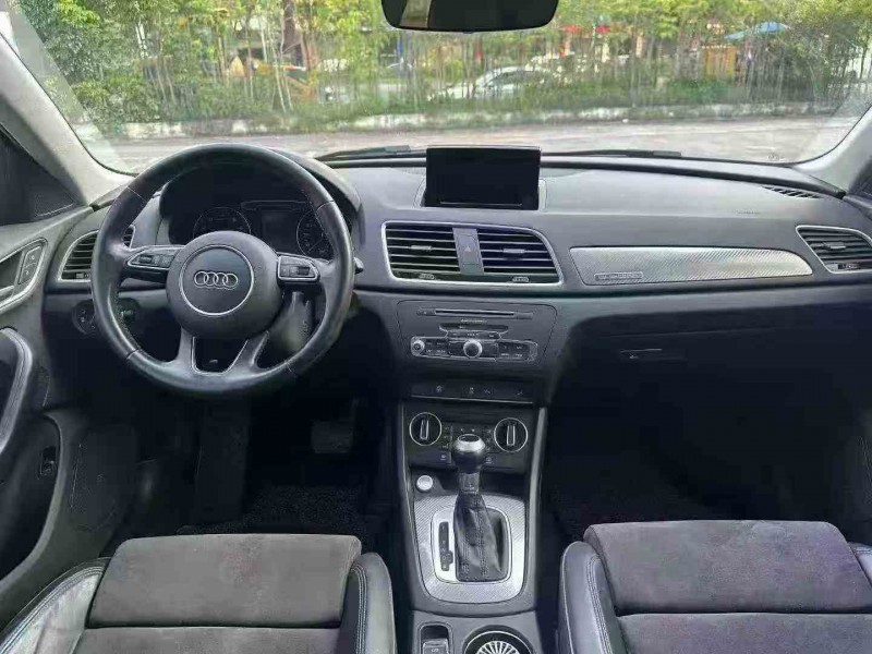 湛江19年奥迪Q38