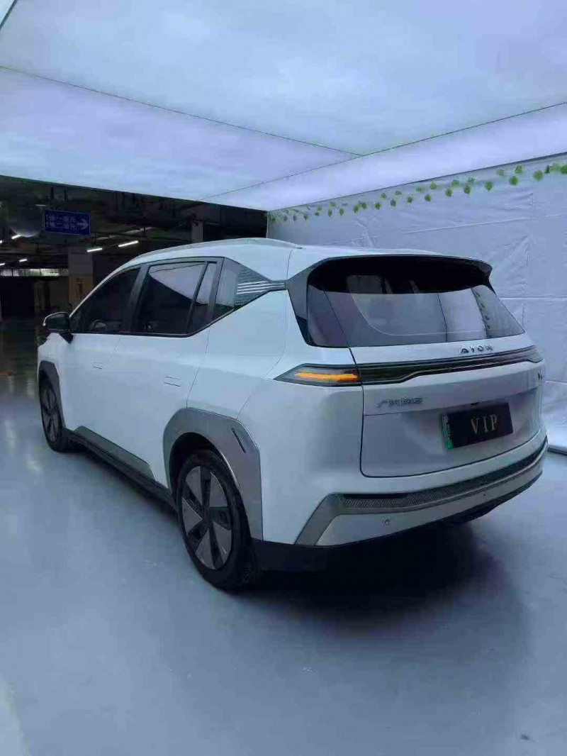 深圳23年传祺埃安Y9