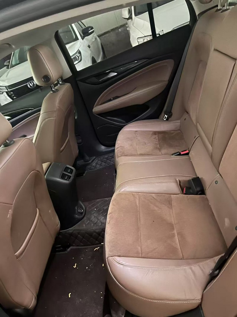 菏泽20年别克君威4