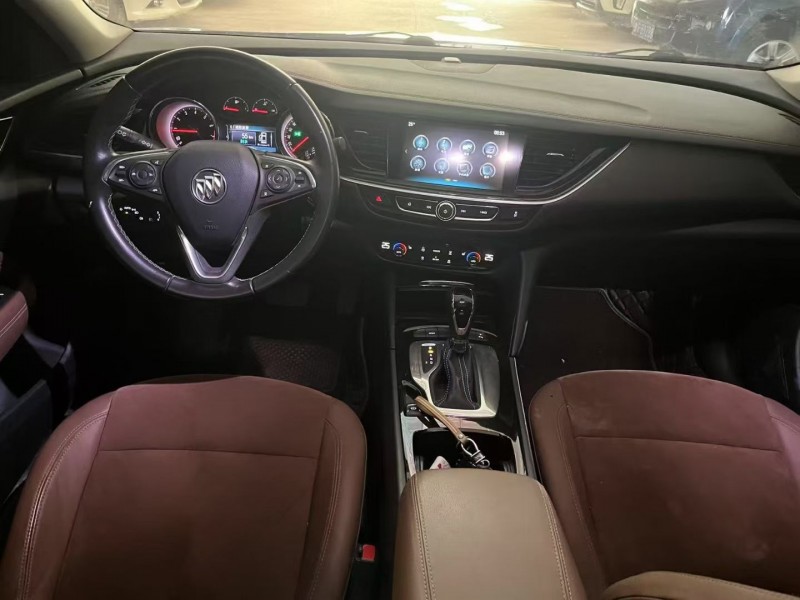 菏泽20年别克君威6