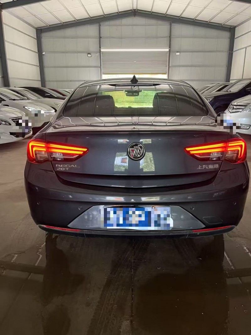 菏泽20年别克君威7