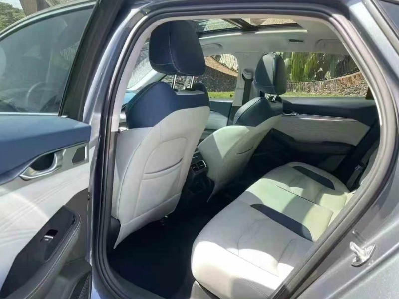 深圳22年吉利星瑞5