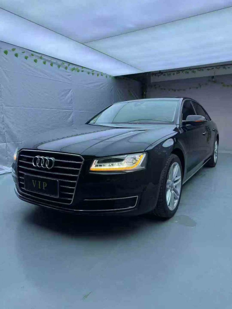 深圳17年奥迪A8L3