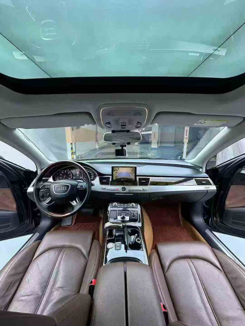 深圳17年奥迪A8L5