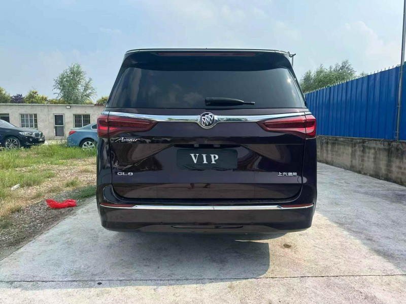 镇江20年别克GL82