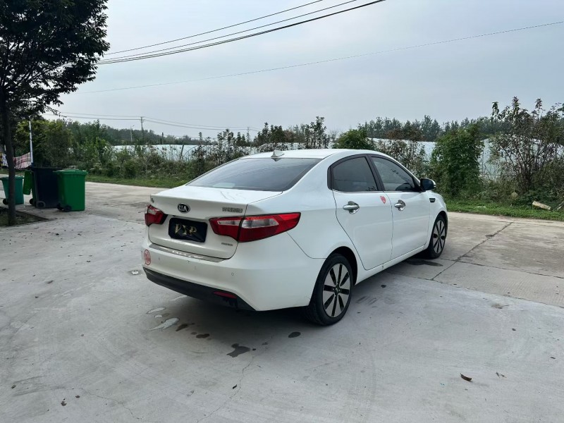 徐州13年起亚K24