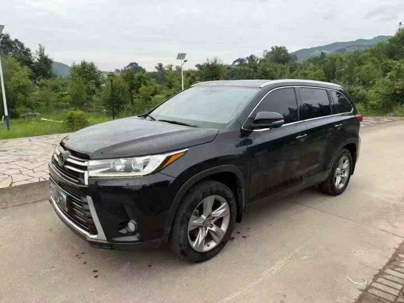 龙岩19年丰田汉兰达2