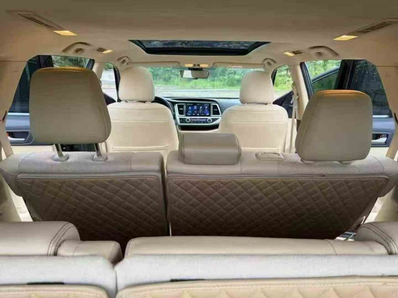 龙岩19年丰田汉兰达6