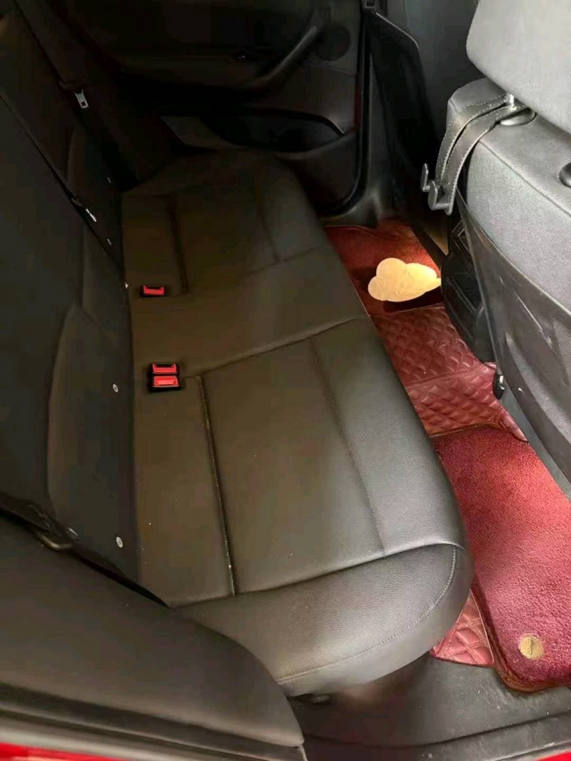 苏州17年宝马X34