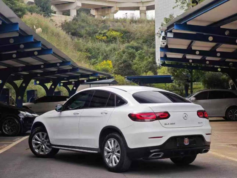 南通20年奔驰GLC8