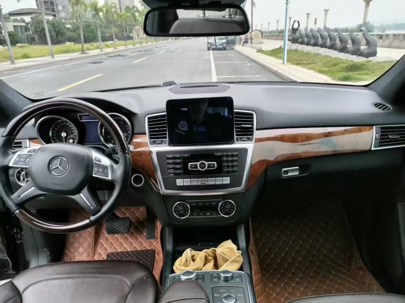 佛山13年奔驰ML7